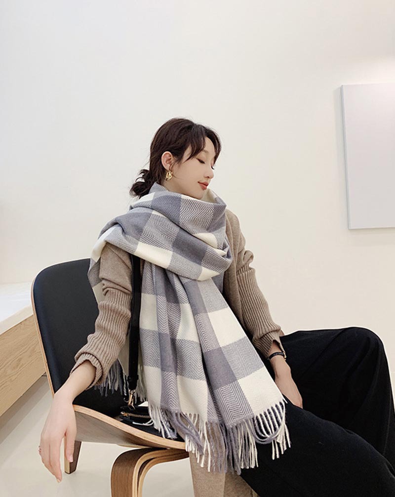 2020格子围巾秋冬季新款双面仿羊绒女加厚长款保暖披肩时尚百搭详情9