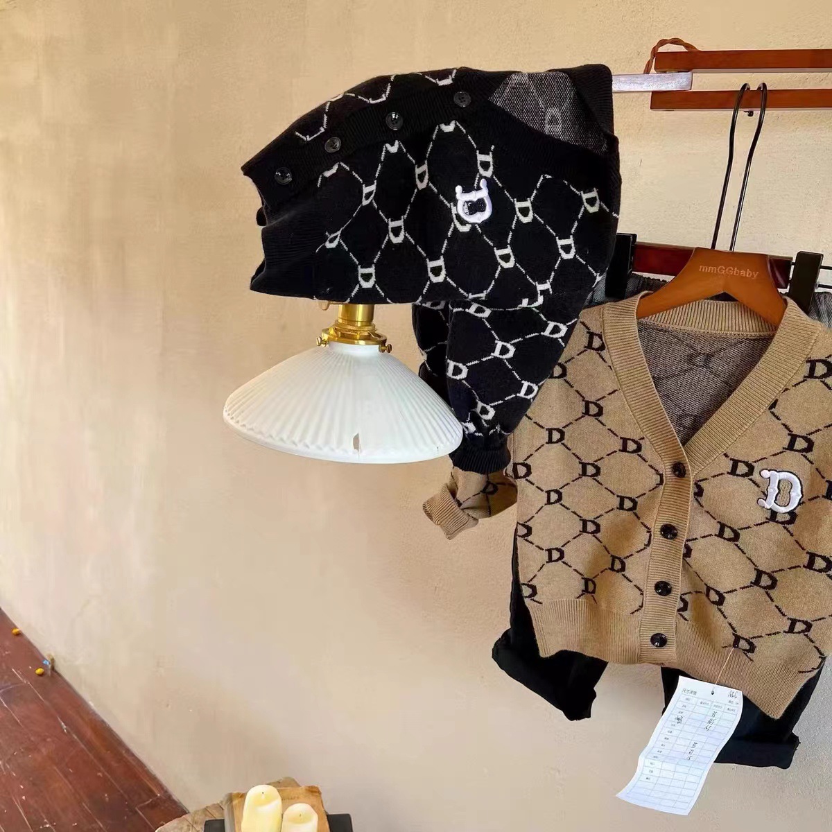 儿童毛衣新款外套潮牌经典款开衫刺绣字母满印提花男女童跨境专供详情2