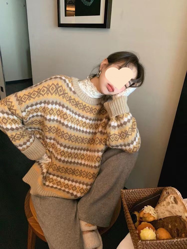 2023秋冬新款韩版宽松菱格毛衣女设计感小众针织衫复古休闲慵懒风详情11