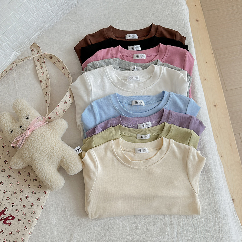 A white long-sleeved loose T-shirt for children, a cute base layer, top and mask T-shirt for boys, girls and babies in spring and autumn pic 3