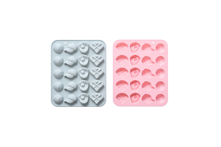 20 consecutive baseball team-themed silicone molds, ice cube grids, chocolate cake molds, wax bottle sugar molds in stock pic 12