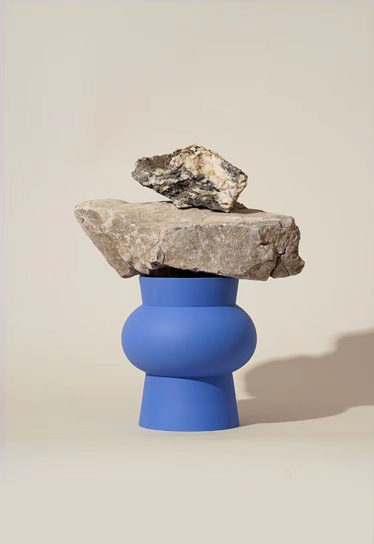 Nordic Ins-style ceramic vase, Klein blue ceramic flower arrangement, entrance decoration piece, light luxury living room decoration dry vase pic 15