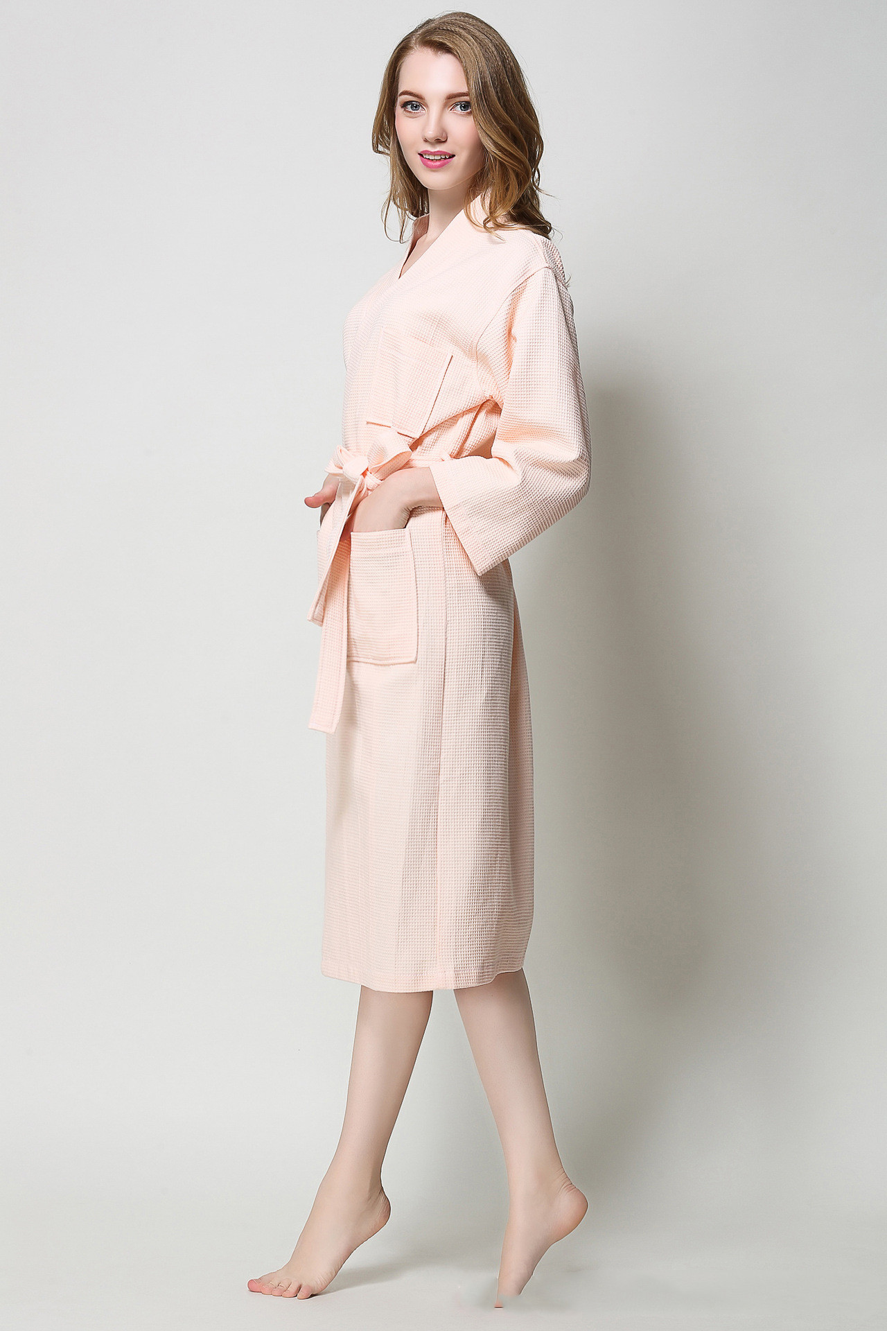 The hotel exclusively offers men and women spring and summer all-cotton Waffle couple bathrobes, bathrobes, pure cotton pajamas and beauty salon bathrobes pic 21