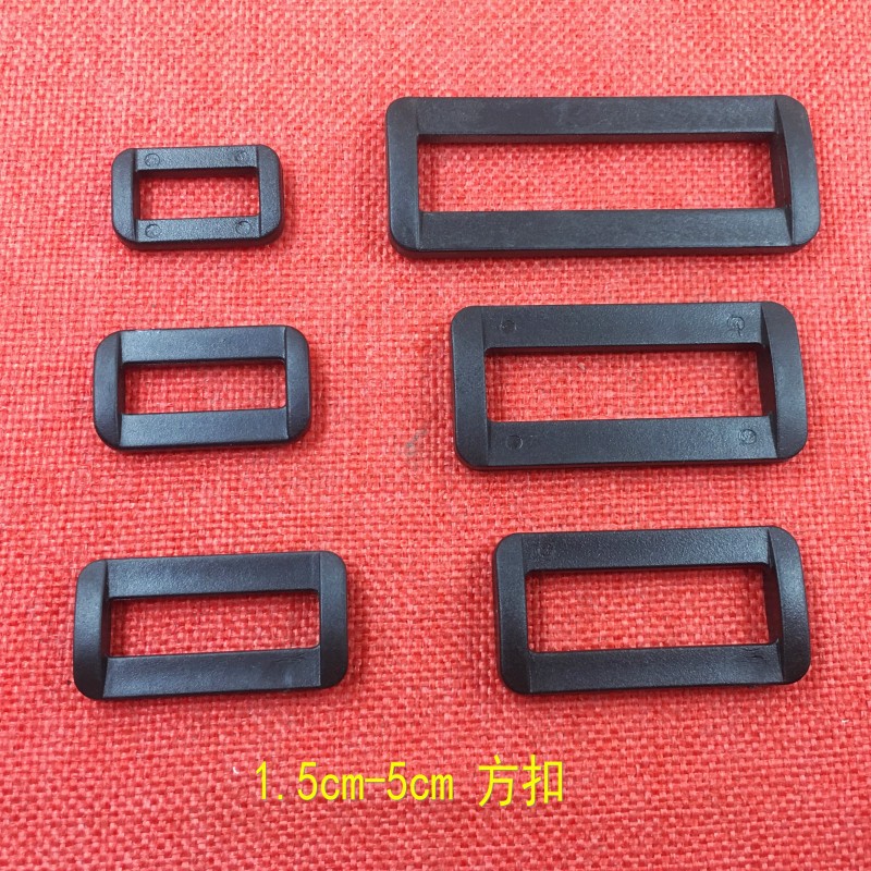 The manufacturer supplies plastic square buckles, POM mouth buckles, two-position buckles, backpack adjustment buckles and luggage accessories in stock pic 4