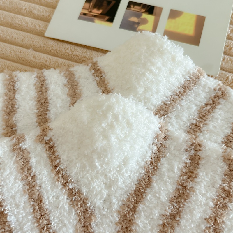 秋冬袜子女中筒睡眠袜韩版纯色珊瑚绒袜子保暖加绒休闲袜详情13