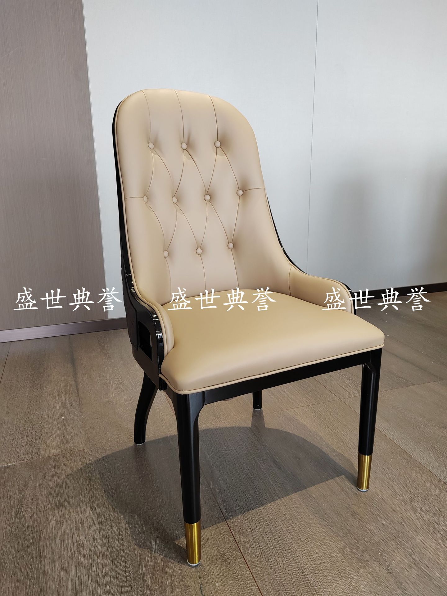 Solid wood dining tables and chairs for Changsha International Hotel, light luxury dining chairs for seafood restaurant private rooms, and white wax wood chairs for company clubs pic 1