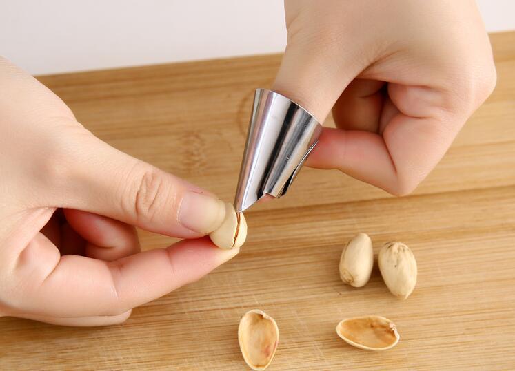 Edamame peeling tool, iron nail cover, water chestnut, broad bean, pine nut, pistachio peeling tool, anti-cutting hand and finger guard pic 8