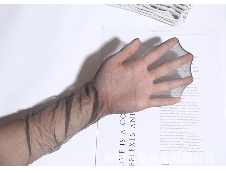 Factory direct supply of pearlescent silk stockings for women, ultra-thin, shiny black silk, sexy and shiny, anti-hook pantyhose, large size silk stockings pic 22