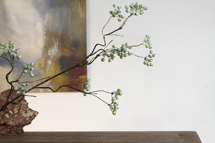 Dongli offers wholesale of grayish-white artificial berries with one-piece consignment, Chinese Zen-inspired ceramic vases for decoration and display, artificial flowers, wild fruits, and horse mulberry fruits pic 17