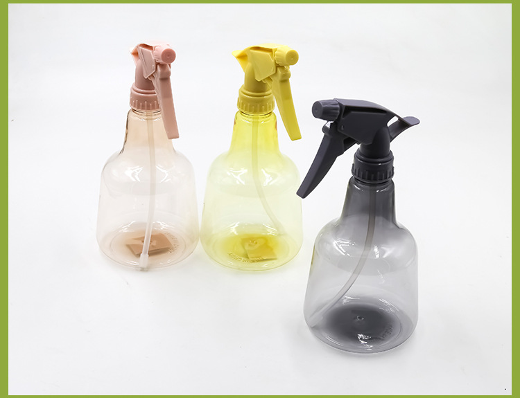 A manufacturer of transparent plastic sprayers, transparent bottles and jugs, and horticultural irrigation tools for self-sale pic 12