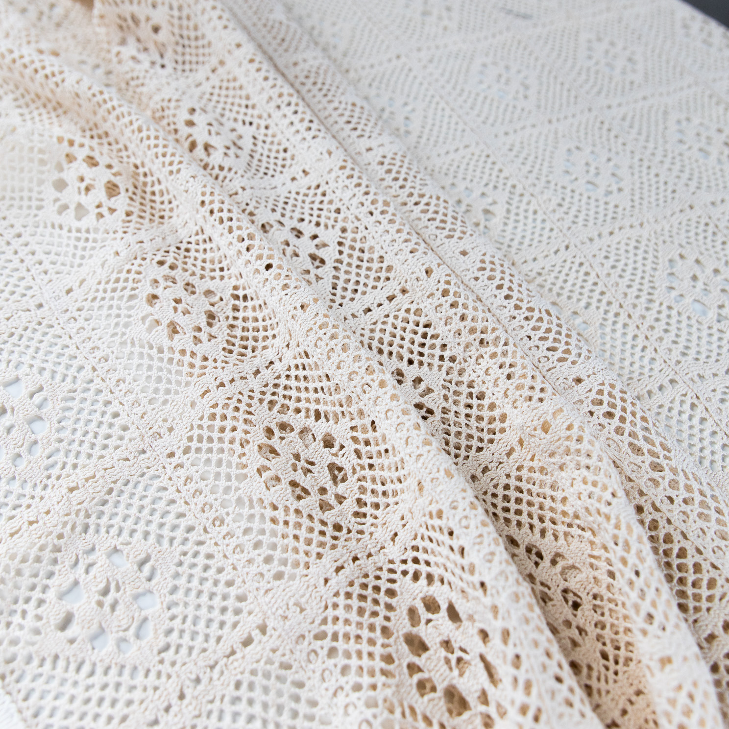 Korean hollowed-out crochet cotton thread woven tablecloths, square cultural art cross-border cover tablecloths, Taiwanese lace table MATS pic 15