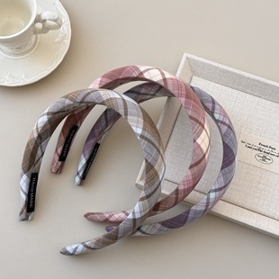 A simple and versatile satin headband for going out, a new high head headband for girls, a high-end and fashionable hair-pressing accessory pic 10