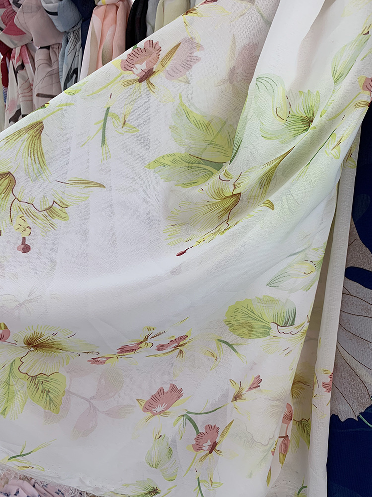 2020 new summer chiffon printed fabric white base printed polyester fabric small floral print dress mask fabric pic 40