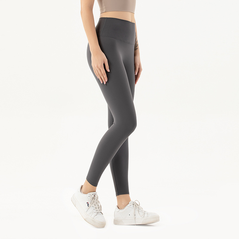 New high-waisted stretch yoga pants without embarrassing lines, tight-fitting running yoga wear for women, and hip-lifting fitness pants pic 17