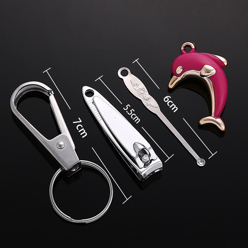 A 2-yuan store is selling hot nail clippers, cartoon metal, stainless steel nail clippers, ear spoons and keychains in 12-piece sets for wholesale pic 15