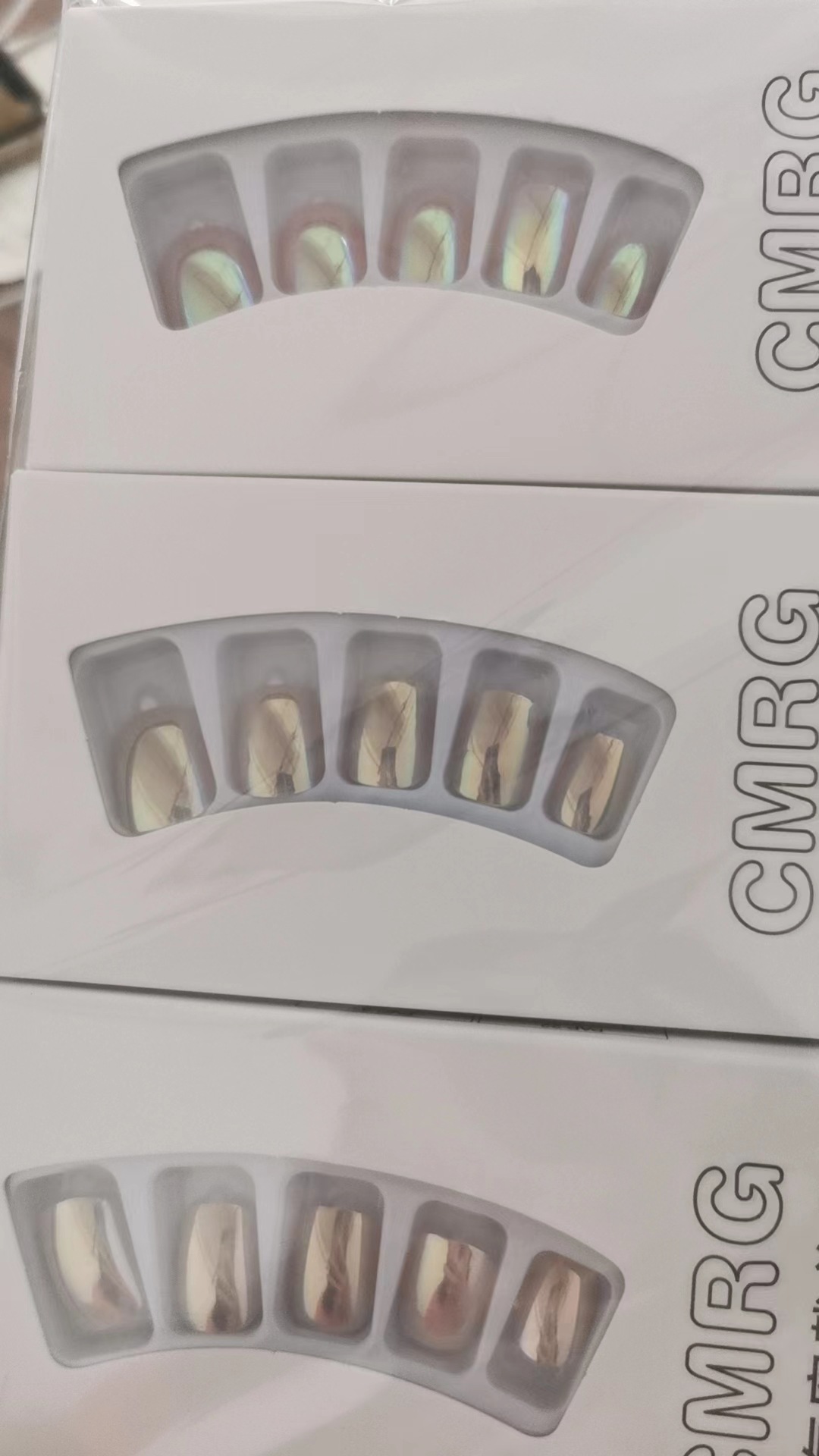 小红书爆款穿戴甲裸色显白美甲可拆卸极光镜面白月光b031批发详情3