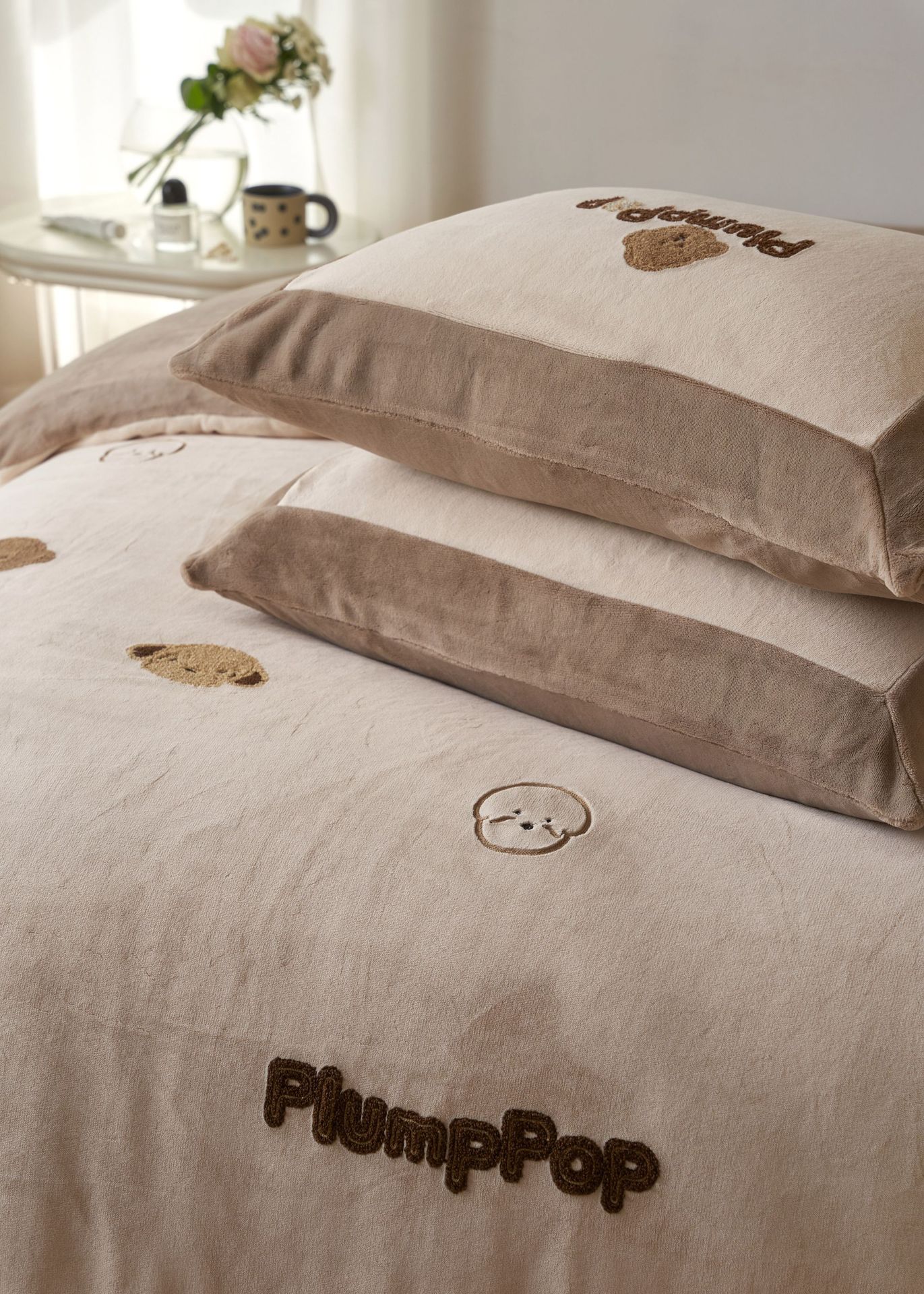 Alta calidad leche de lana mantener caliente y cómodo conjunto de cuatro piezas casa alfombra ropa de cama venta directa de fábrica de verano de dibujos animados acrílico cama bonin set pic 8