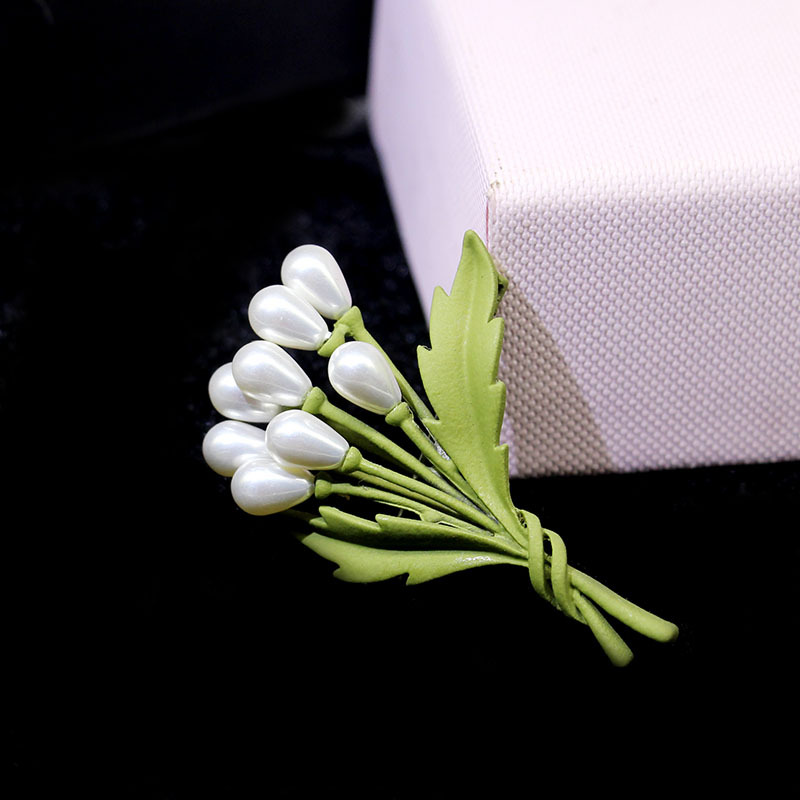 韩国新款高档珍珠胸针时尚风胸花水钻个性丝巾扣蝴蝶别针批发详情40