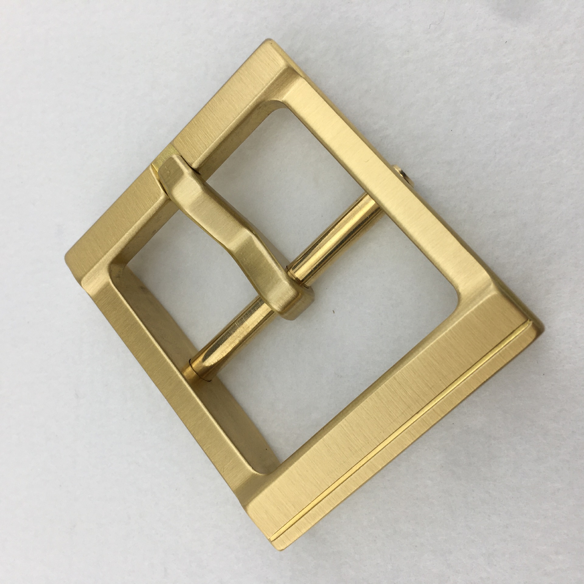 4.0 Inner diameter pure copper V-shaped buckle, thick and durable. Pure copper belt buckle, hand-carved and polished, personalized belt buckle pic 4