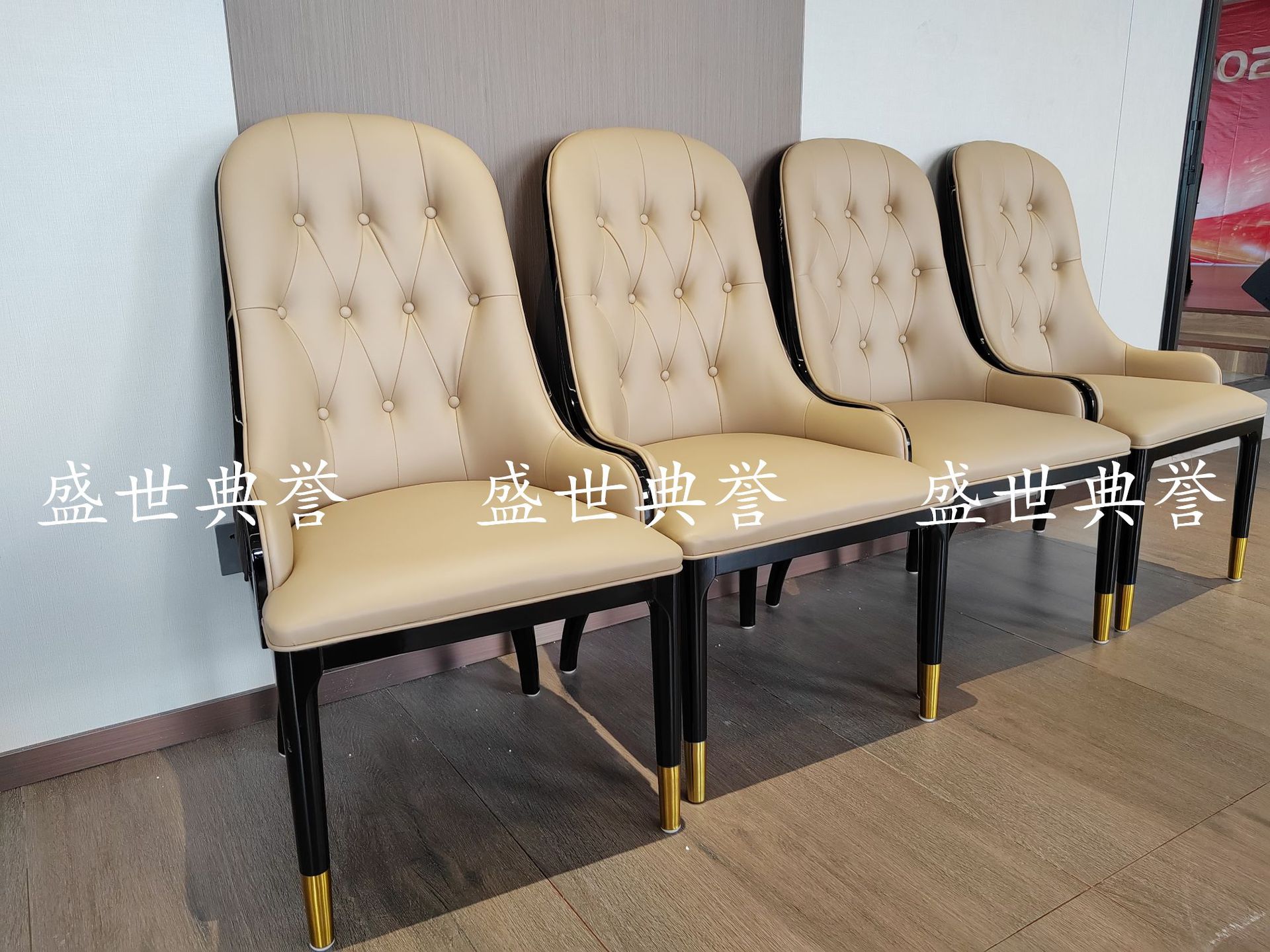 Solid wood dining tables and chairs for Changsha International Hotel, light luxury dining chairs for seafood restaurant private rooms, and white wax wood chairs for company clubs pic 3