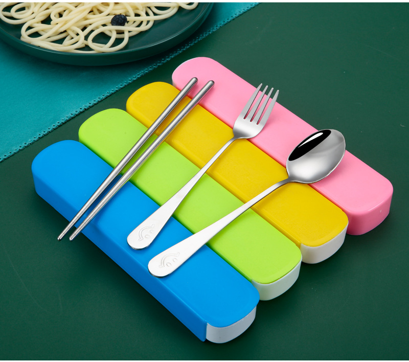 A complete set of tableware, including stainless steel spoons and chopsticks, portable tableware set, a set of chopsticks and spoons, and a three-piece set of knives and forks pic 20