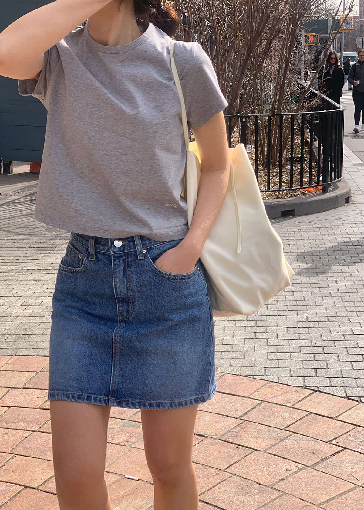 Pure cotton off-the-shoulder embroidered short-sleeved T-shirt for women, 2025 summer solid color casual style, Han Dongdaemun base layer ha*g pic 54