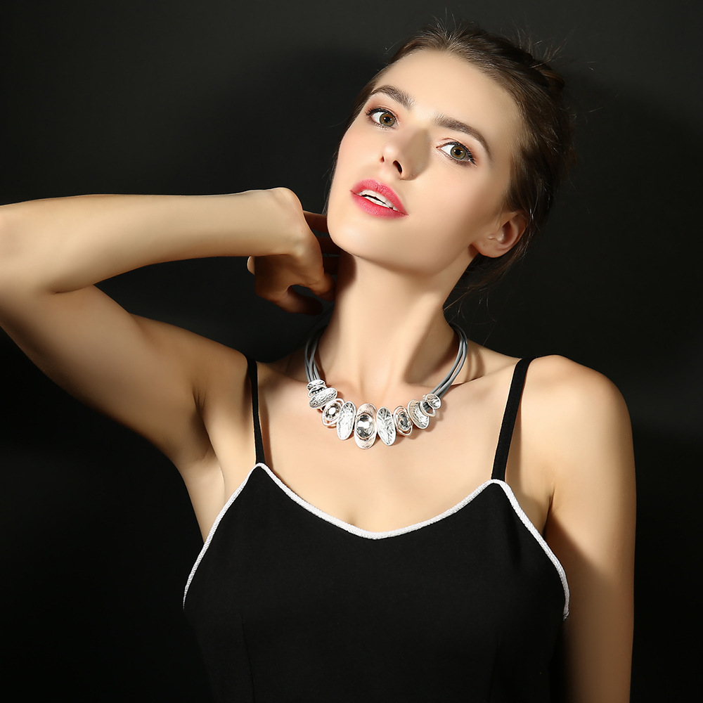 亚马逊外贸新款不规则项链锁骨链女士金属短款复古简约项链批发详情9