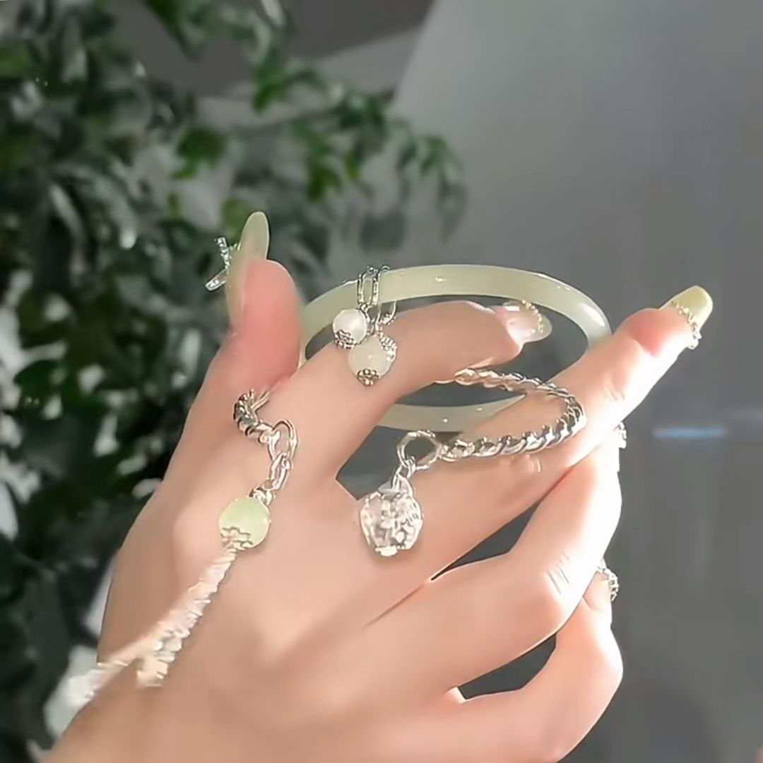 Retro style, clear water green open bracelet, jingle bracelet, female bell, sweet, ins, high-end fringed bracelet pic 9