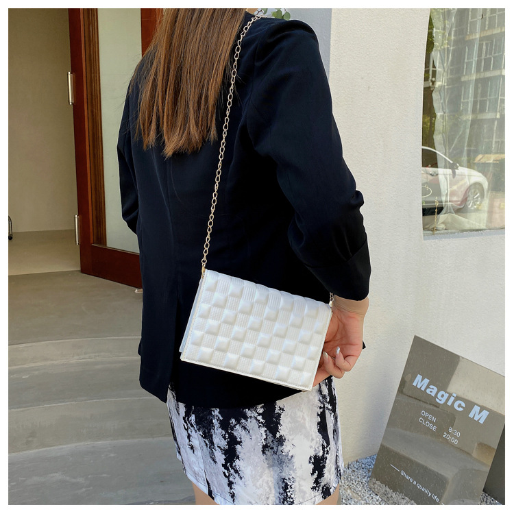 网红手提包包2021新款时尚单肩女包休闲感洋气斜挎简约ins链条包详情24