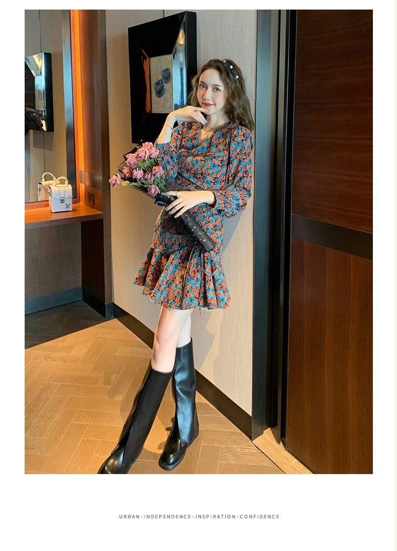 法式碎花V领长袖连衣裙女秋装纯欲风修身性感包臀裙打底辣妹短裙详情16