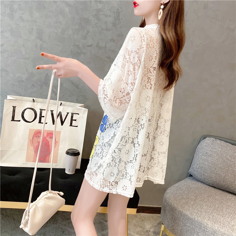 A real photo of a fresh and semi-transparent flower-patterned short-sleeved T-shirt for women in 2022 summer. A very ethereal Korean-style base layer pic 5