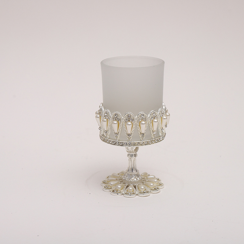 Factory direct sales of European-style light luxury pearl candlesticks, cross-border home decoration ornaments, zinc alloy glass, candlelight dinner pic 5