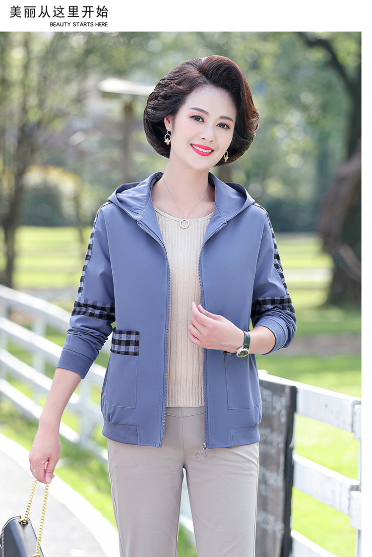 妈妈洋气休闲短款外套中年女式春秋夹克上衣服中老年秋装薄款风衣详情12
