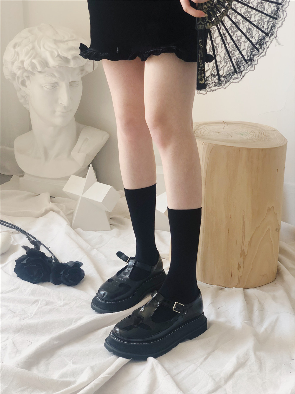Classic and versatile jk black and white mid-calf knee-high socks that can be worn all year round, featuring non-permeable velvet calf socks pic 17