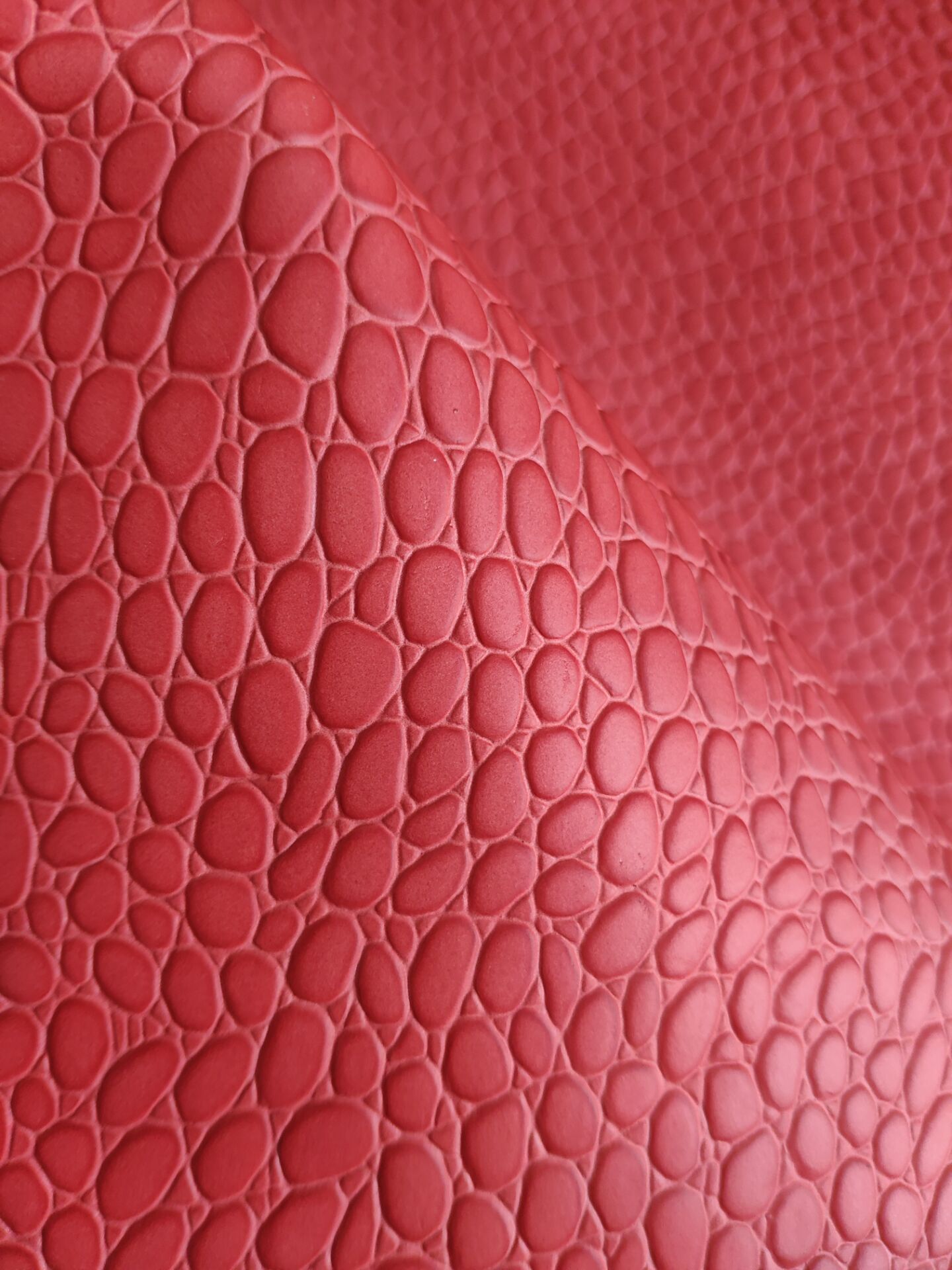 Custom-made two-layer cowhide with stone and crocodile patterns. All thicknesses can be customized pic 2