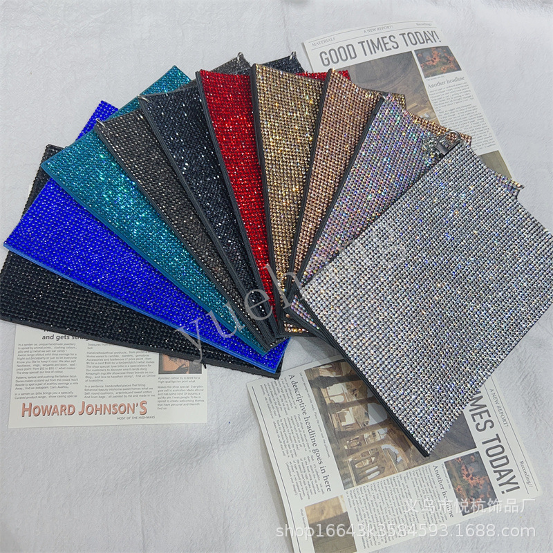 跨境电商水钻皮革链条斜挎单肩手机包竖款百搭女包时尚斜跨包详情14