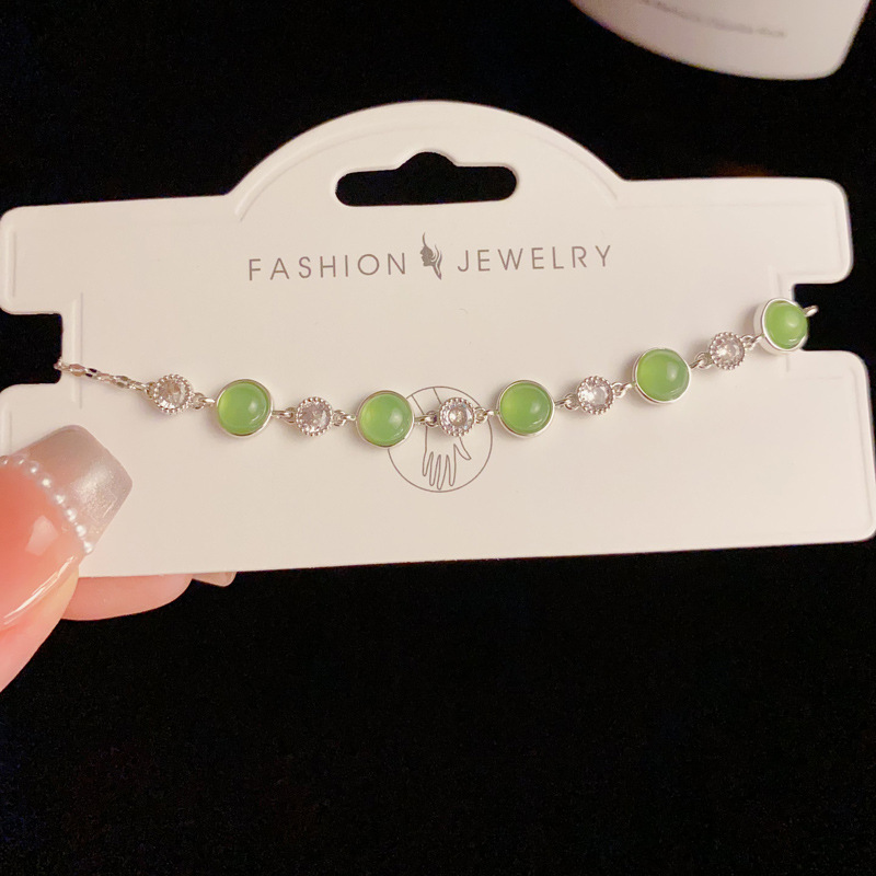 The silver series summer new exquisite and versatile zircon bracelet with a fresh and elegant style is a unique, light luxury and high-end jewelry accessory pic 19