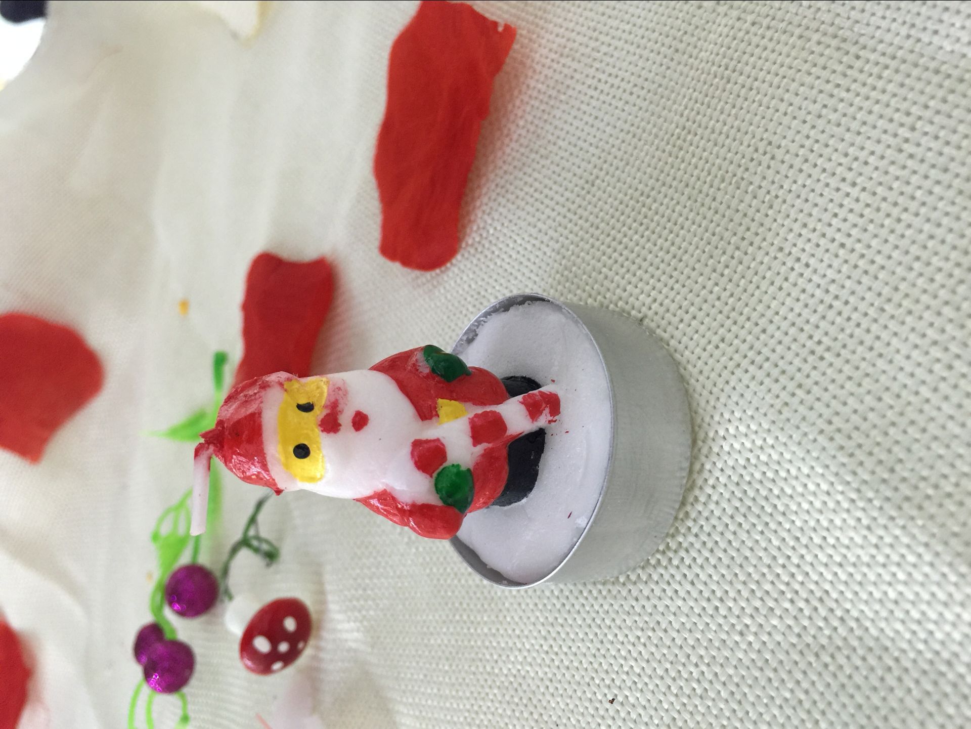 Factory wholesale candles. Christmas candles. Custom orders based on samples are available. Christmas candle ornaments, Santa Claus snow pic 3