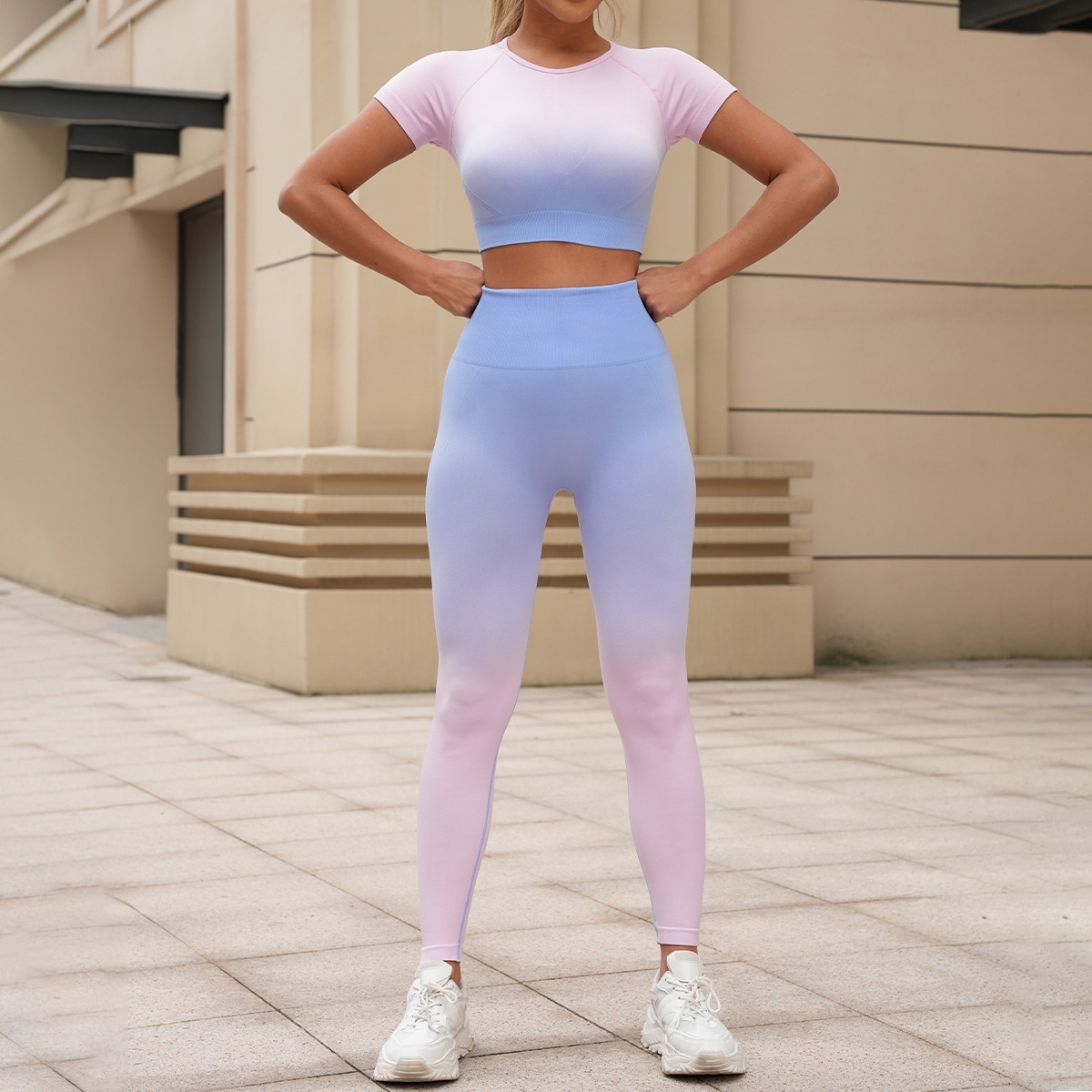 跨境渐变无缝瑜伽服套装女速干运动健身服上衣短袖蜜桃臀瑜伽长裤详情13