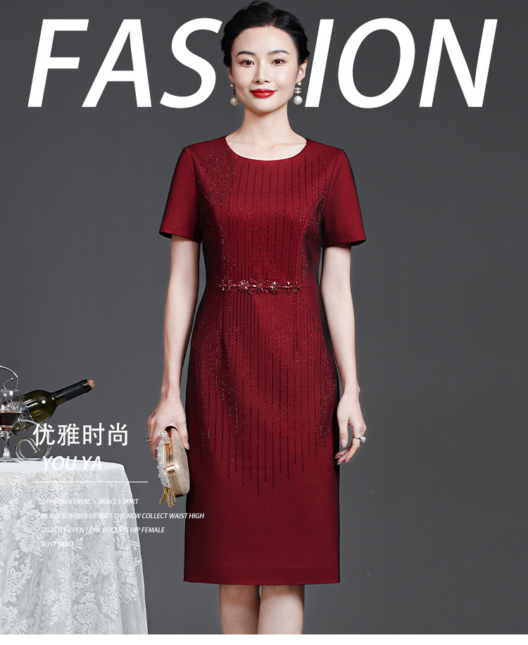 Venta directa de fábrica 2023 otoño invierno nuevo estilo manga larga con peluche temperamento modesto vestido de mamá de mediana edad y edad vestido de tamaño grande pic 1