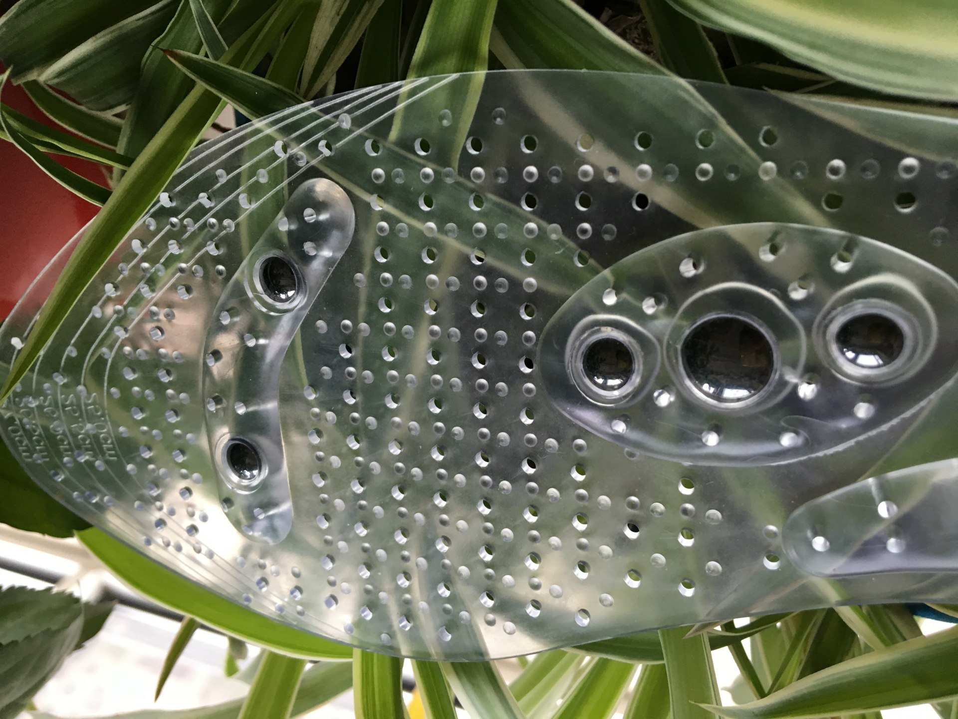 Amazon transparent magnetic therapy insoles with 8 magnetic stones for massage, breathable health care, magnetic iron insoles for men and women, manufacturer pic 14