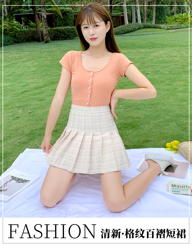 2021 New Korean-style high-waisted, slimming, versatile and anti-glare A-line checkered pleated skirt short skirt for women pic 1