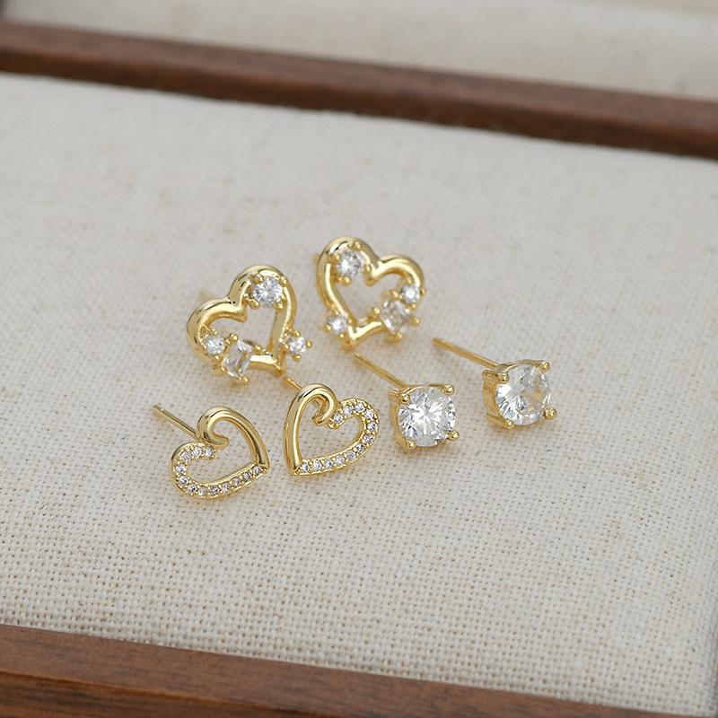 S925银针一卡三对套装耳钉女睡觉不用摘爱心小耳饰ins风学生耳坠详情4