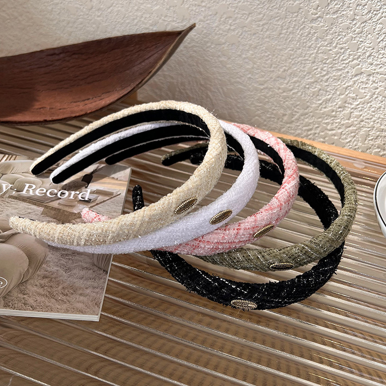 French retro tweed facial hair clip and headband, a new trendy hair accessory for women in 2023, with a strong sense of design pic 6