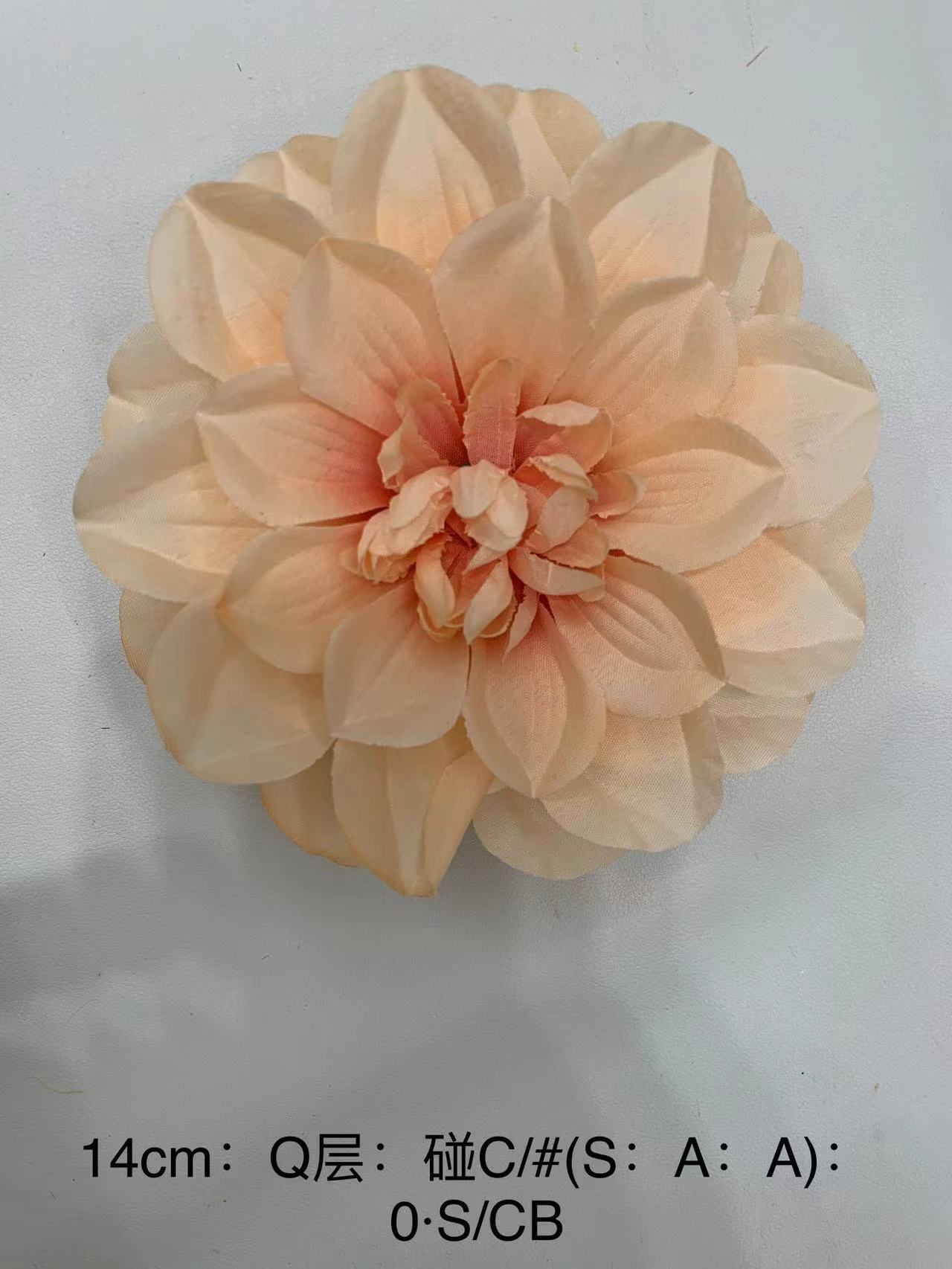 A comprehensive collection of artificial chrysanthemum flowers, peonies, cherry blossoms, tea roses, cheap and beautiful flower heads, carnations, artificial flower heads, and flower matching wholesale pic 37