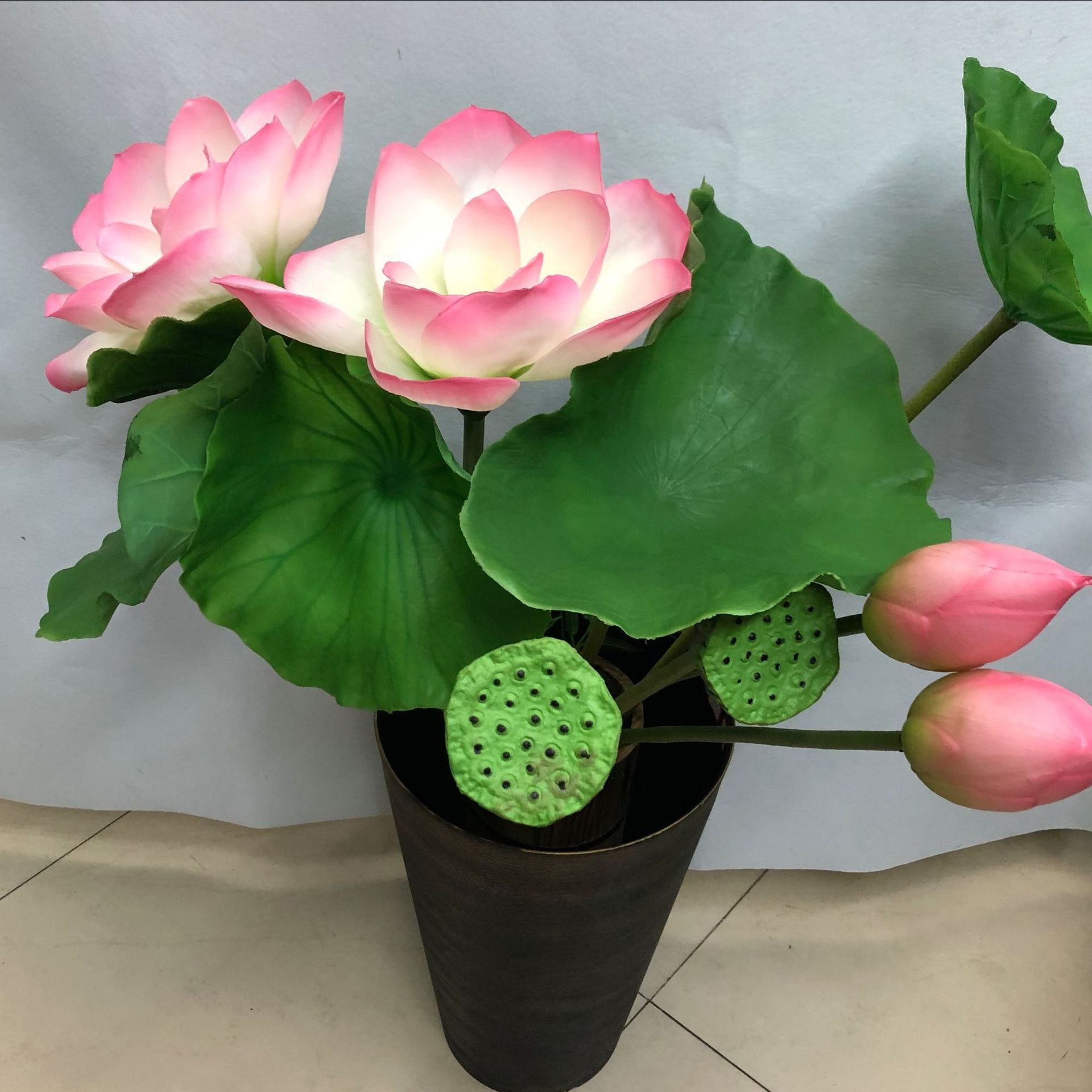 Simulated stem lotus, pu lotus leaf, hand-felt lotus, plastic lotus bud, lotus pod, Chinese rural style Buddhist hall decorative flower pic 4