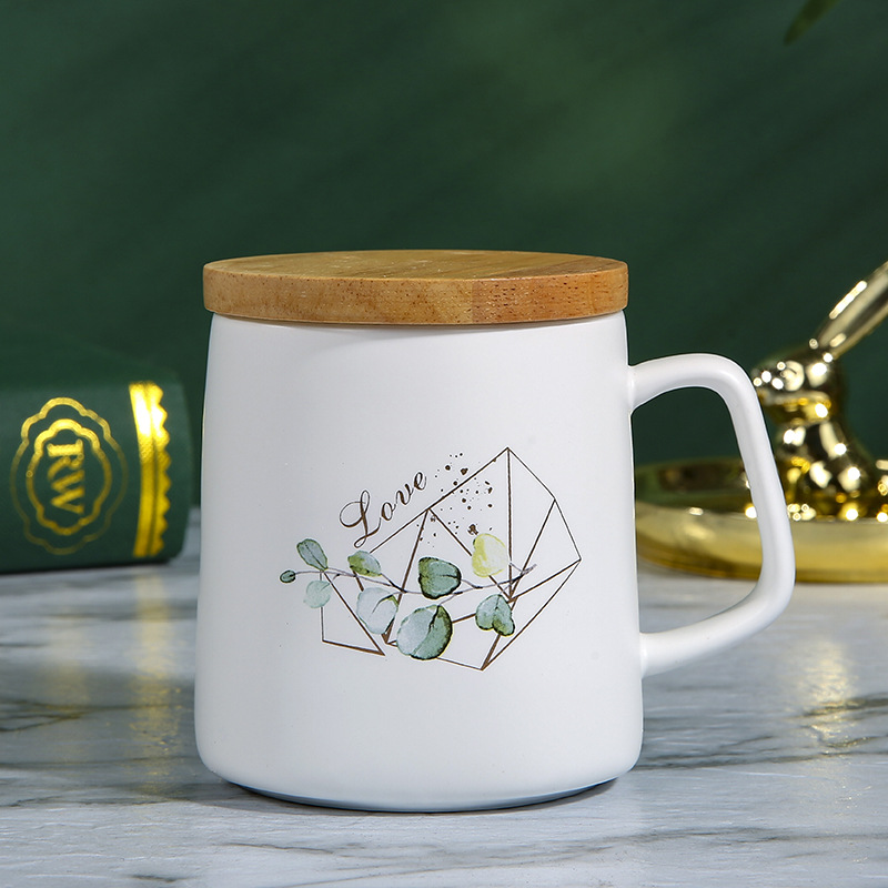北欧陶瓷杯素雅花卉马克杯带竹盖小清新水杯带密封木盖杯子详情11