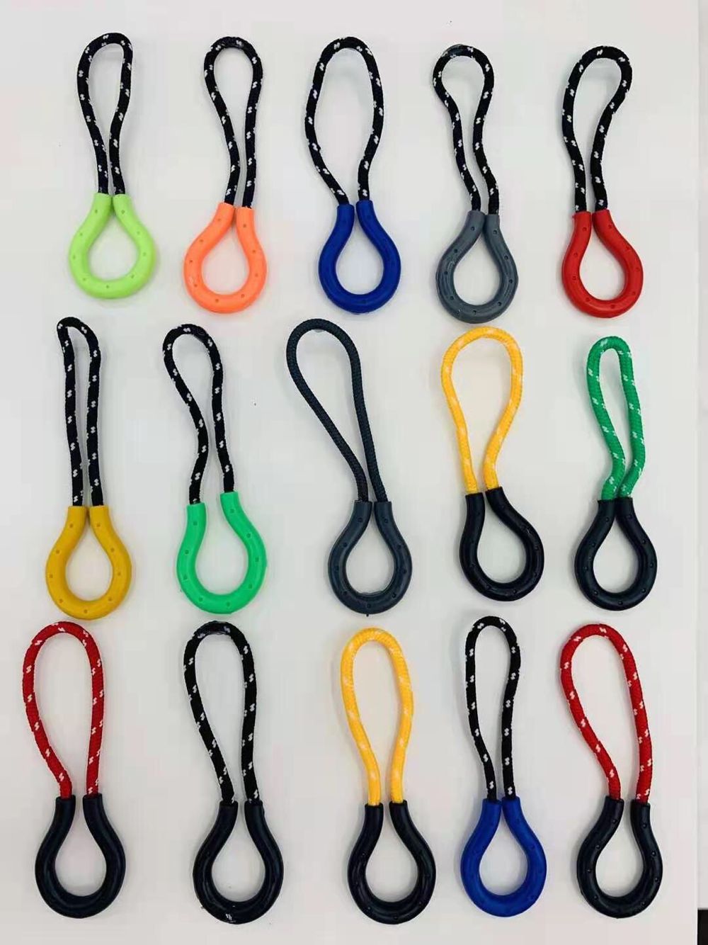Wholesale of clothing plastic zipper pulls, zipper tails, backpack pull tail rope accessories, pull tail silicone pull plates, chain heads in stock pic 6