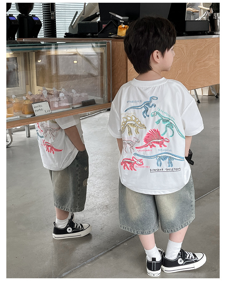 童酷2024夏装新品时尚儿童T恤韩版宝宝夜光恐龙印花宽松男童短袖详情29