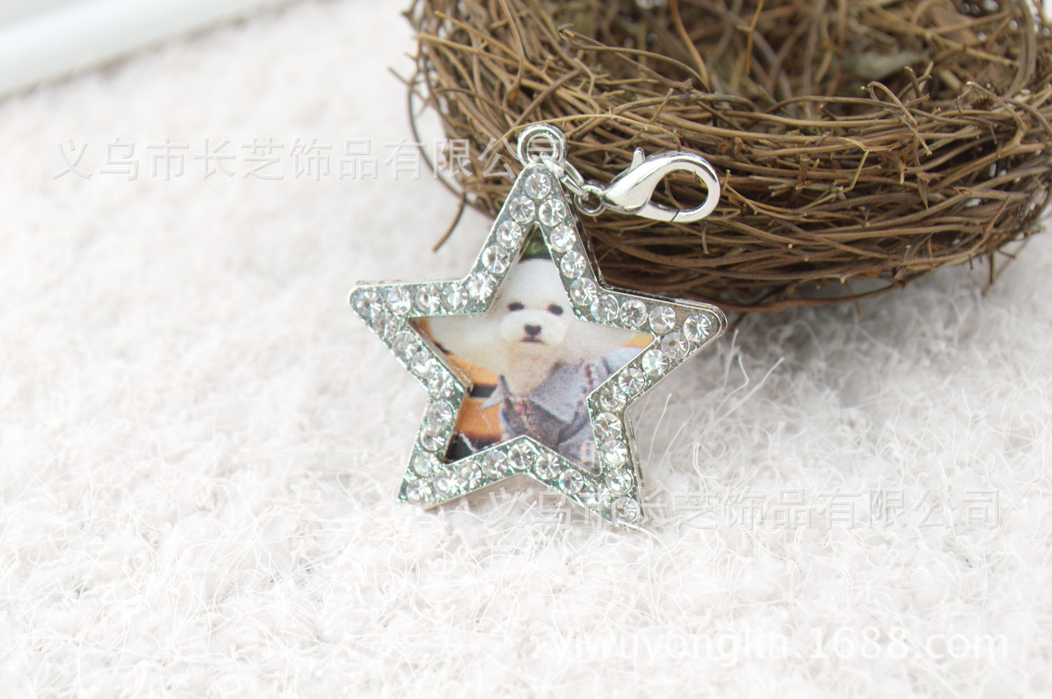 Factory direct supply of cross-border in-stock handwritten heart-shaped dog pendants, pet identity tags, Easter and Christmas diamond-encrusted dog tags pic 24